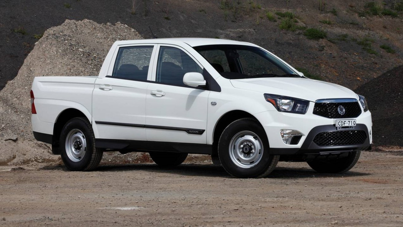 Illustration for article titled All the Mid-Size trucks sold in Chile